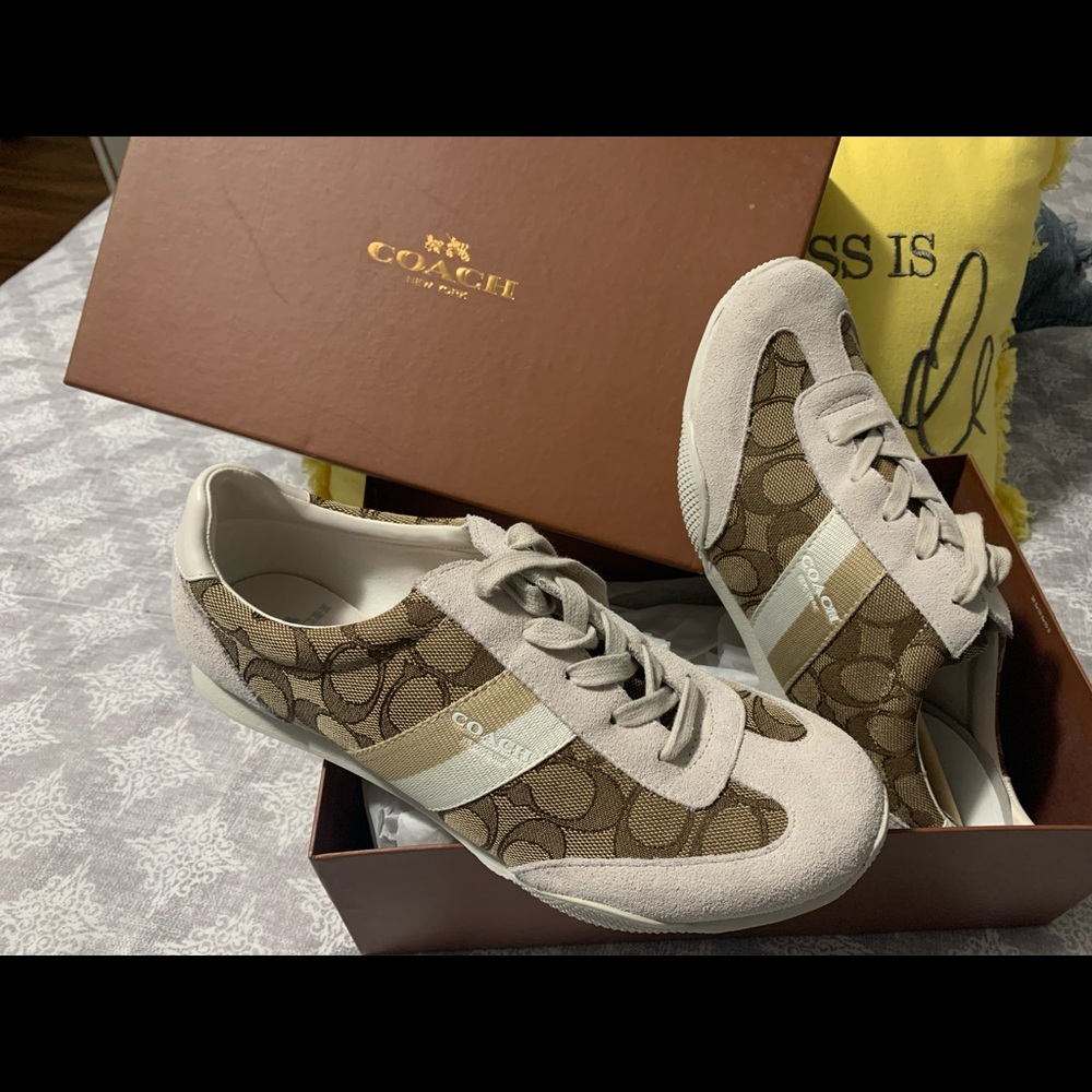SNEAKERS 💕
